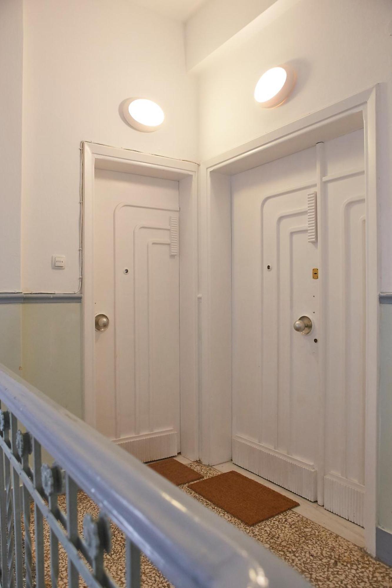 Bright Bright B Central Apartment With Balcony เทสซาโลนิกิ ภายนอก รูปภาพ